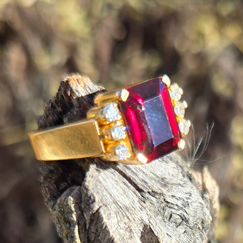 Garnet and Diamond 18k Gold Antique Ring